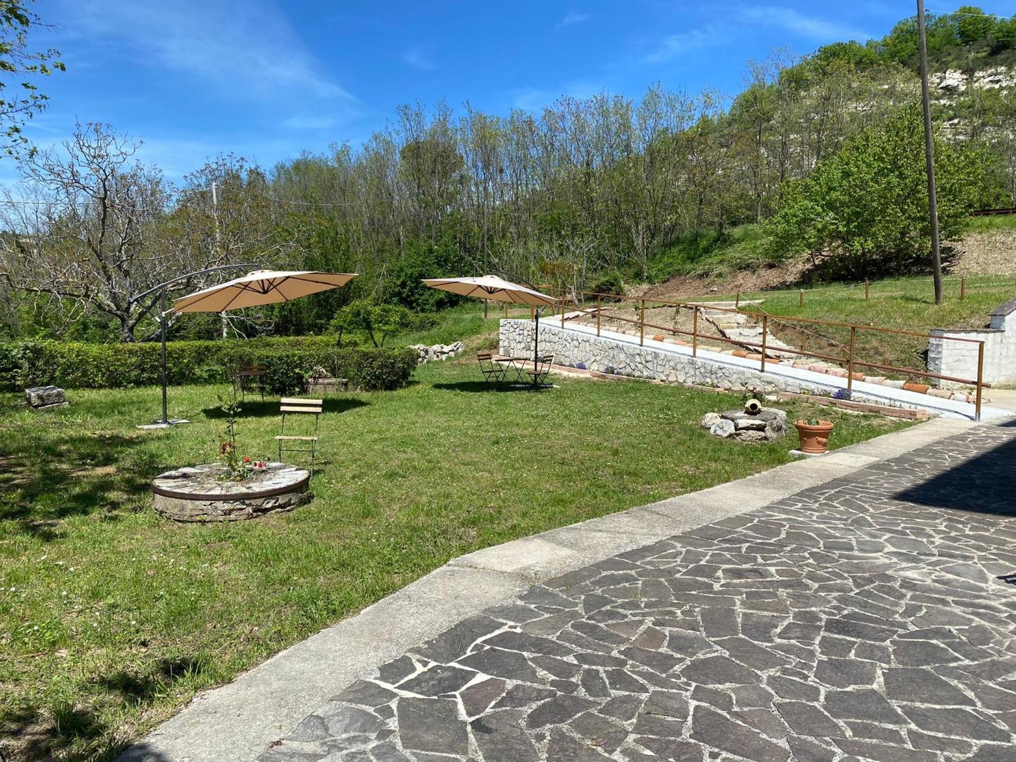 Bed&Breakfast La Ginestra Abbateggio Экстерьер фото